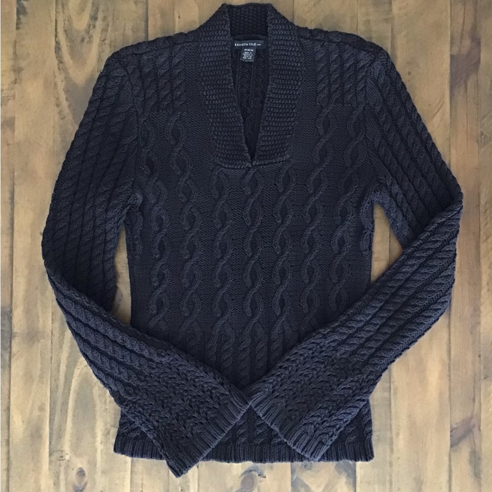 Kenneth Cole Sweater - Picture 2 of 11